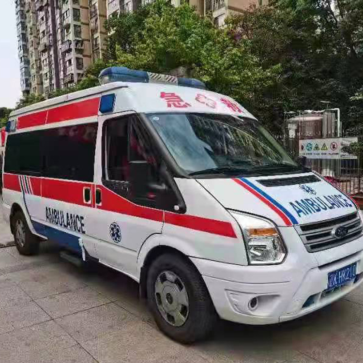 额济纳长途救护车护送病人返乡